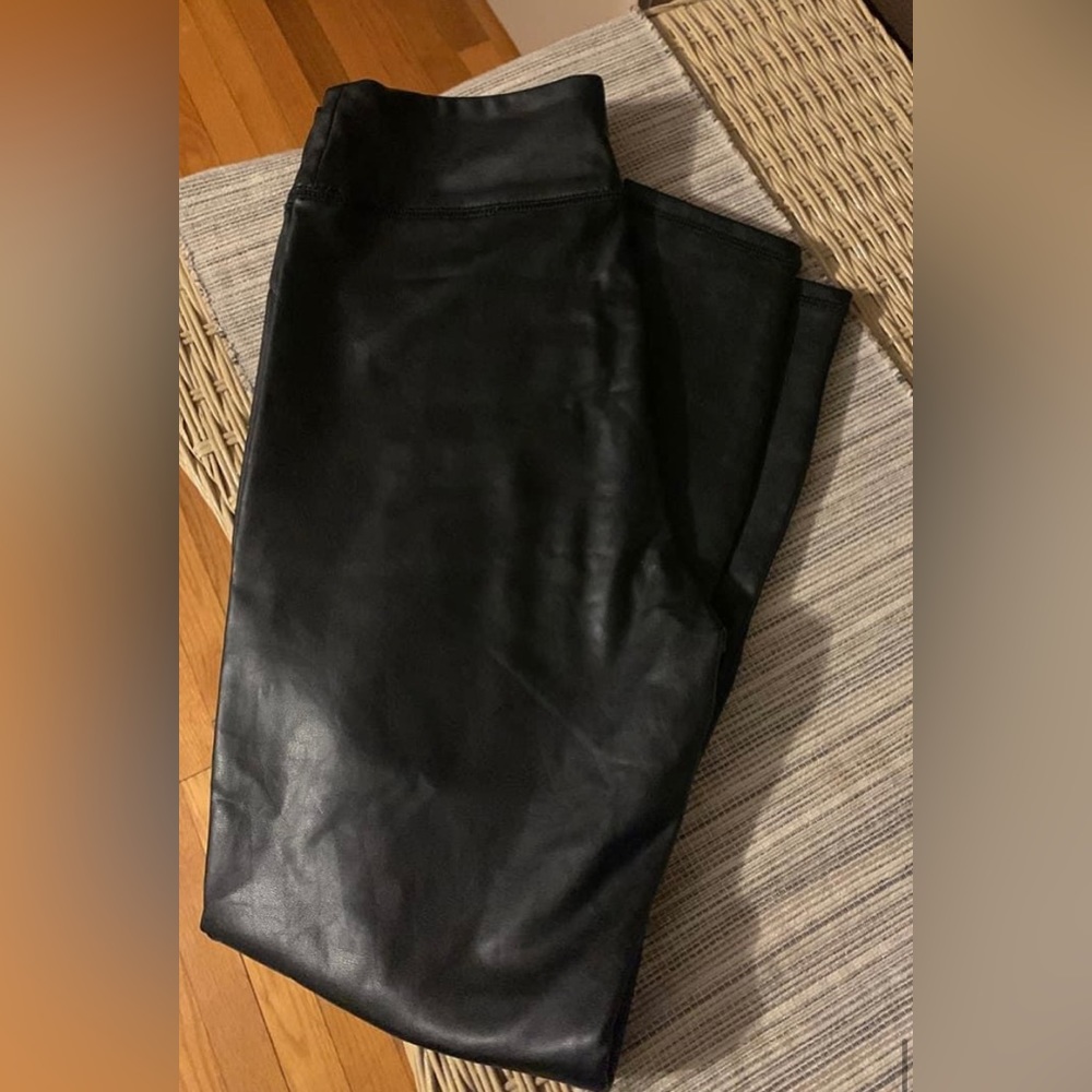 Abercrombie faux leather leggings